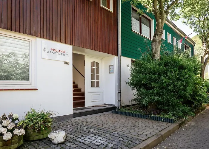 Insulaner Apartments